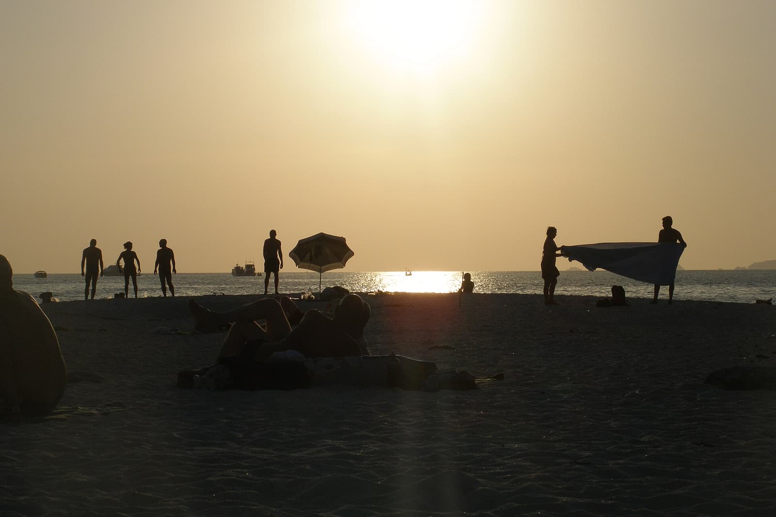 A bronze sunset over the sea off Koh Lipe